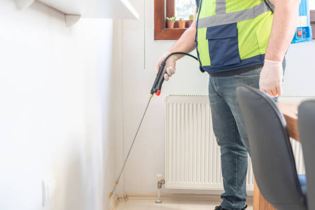 Best Mosquito Control Services  in Mendota, CA